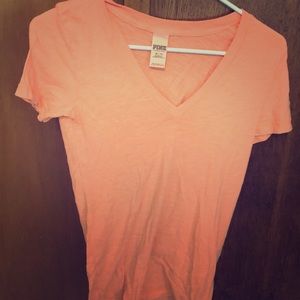 orange t-shirt